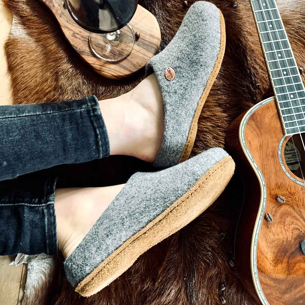 Filzpantoffeln mit Einlagen Classic, hellgrau