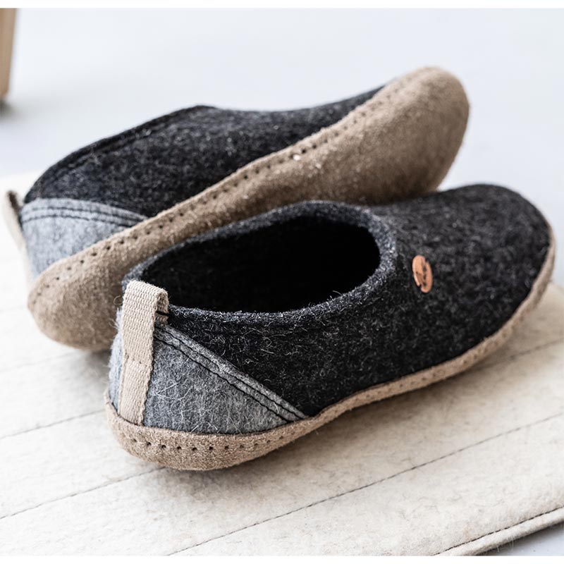 Hohe Filzhausschuhe Highland, dunkelgrau