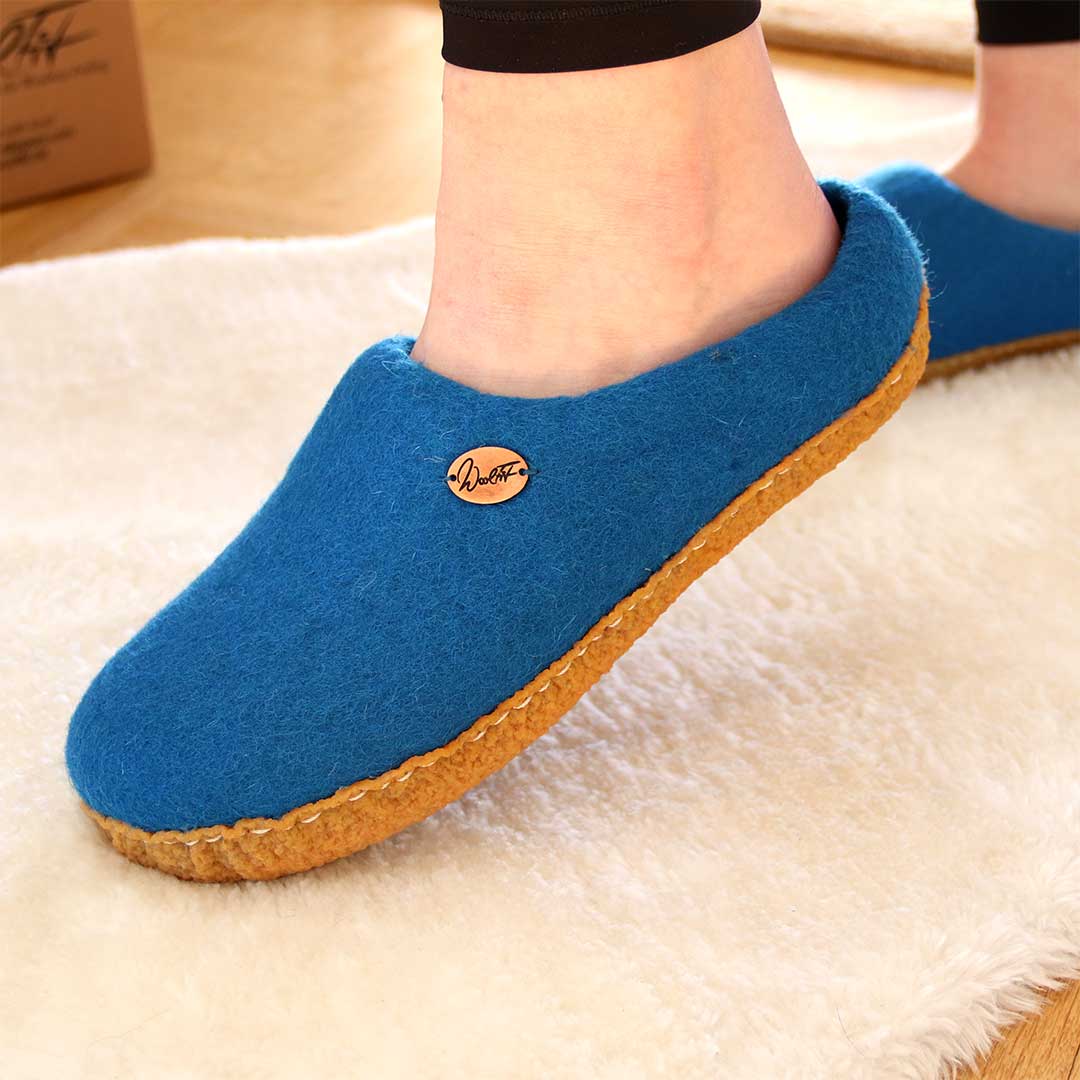 Barfuß-Hausschuh Footprint mit Naturgummisohle, blau