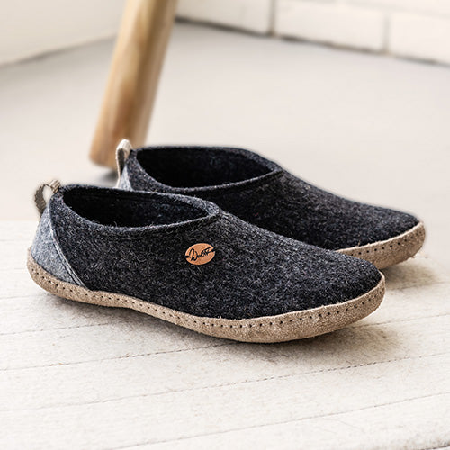 Hohe Filzhausschuhe Highland, dunkelgrau