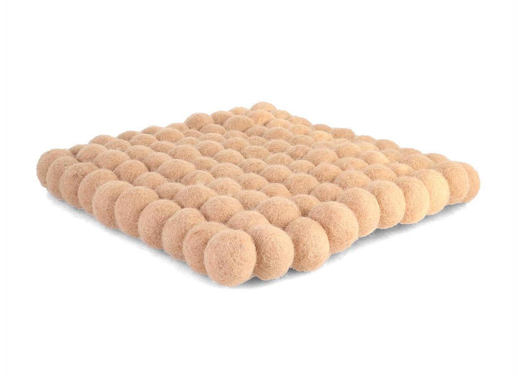Filzkugeln Untersetzer für Töpfe 20x20cm quadratisch, beige