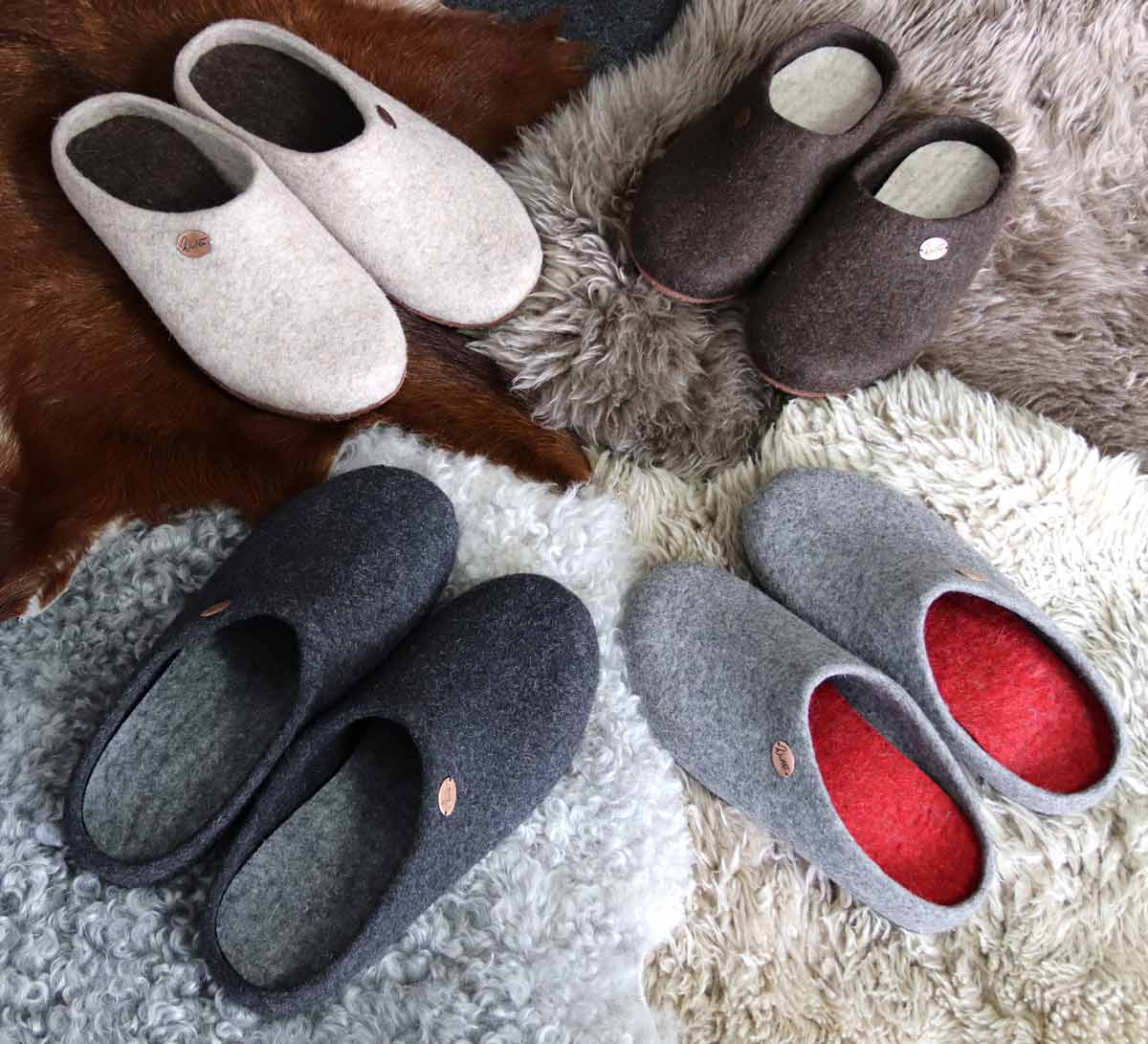 seite classic-schmal-handgefilzte-pantoffeln-mit-einlegesohle-graphit #farbe_graphit